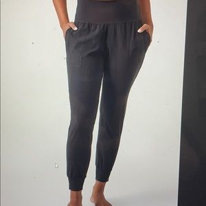 Athleta Salutation Joggers
